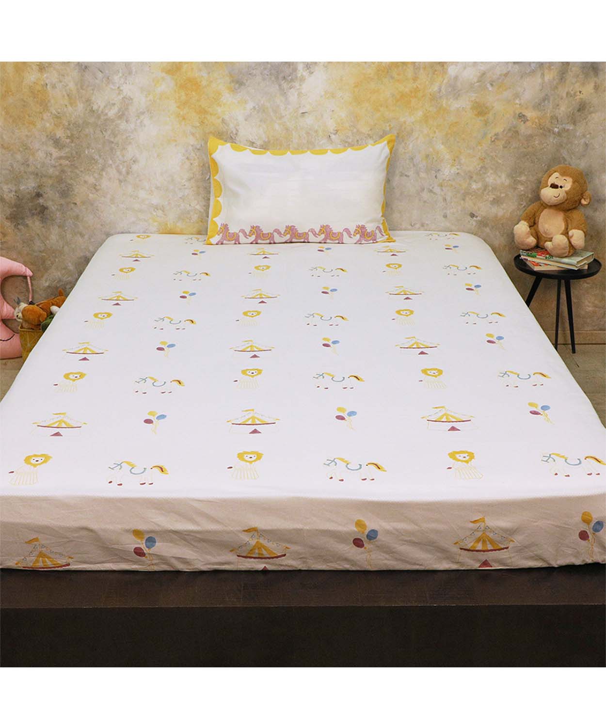 I Am Going To The Circus - Yellow Double Bed Set(Flat)