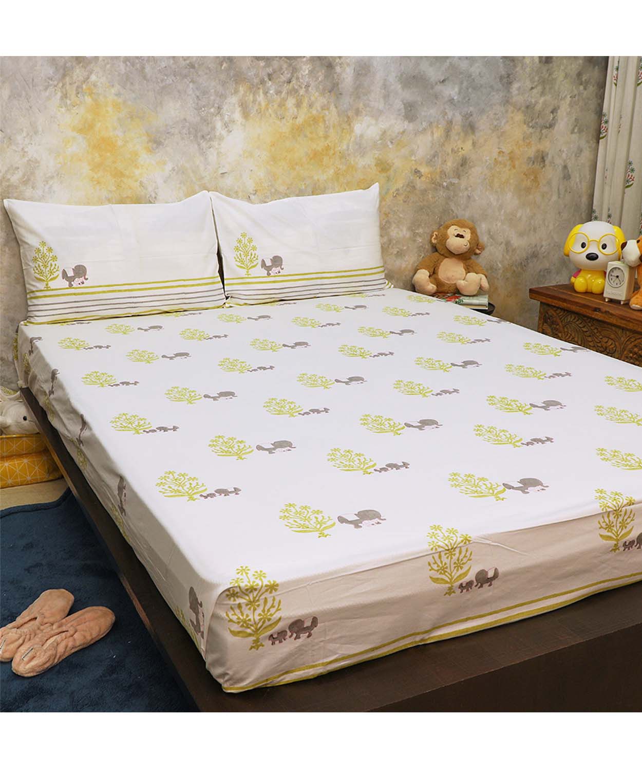 The Adventures Of Mamma & Me King Bed Set(Flat)