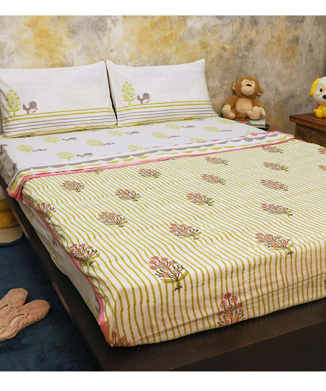 Dohar- The Adventures of Mamma & Me - Kid/ Adult/ Single Bed