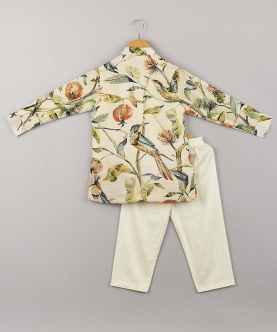 Bird And Leaf Print Kurta With Pyjama