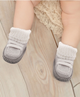 Baby Moo Smart White And Grey Socks Booties
