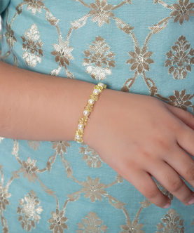 Baby Yellow Colored Beaded Pearl Bracelet