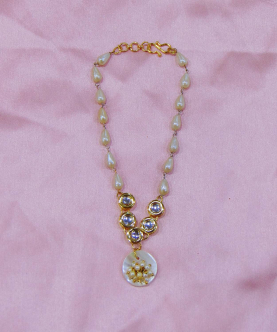 Kundan Shell Pearl Necklace