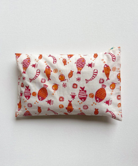 Whitewater Kids Gift Set Organic Fish Print Kapok Pillow,Maracas