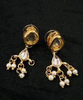 Kundan earrings