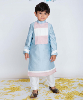 Sky Blue Kurta With Pintucks Front Panel Detailing With Zip Closure Teamed With Off White Pyjama