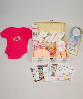 Newborn Little Princess Pinewood Gift Hamper Box Set (Pink)