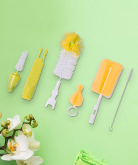 Baby Moo Premium Yellow Set Of 5 Bottle And Nipple Cleaning Brushes