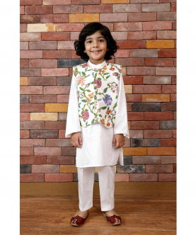 Glazed Cotton Kurta With A White Zigzag Lace & Pyjama With A Cotton Block Printed Nehru Jacket