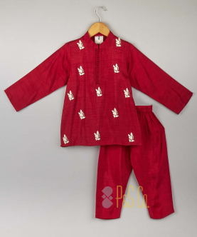 Embroidered Kurta And Pyjama