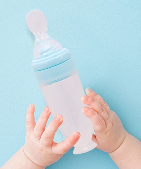 90 Ml Silicon Squeeze Bottle Feeder With Dispensing Spoon