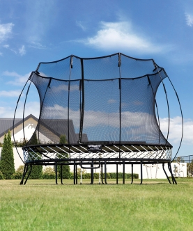 Medium Oval Trampoline with Enclosure
