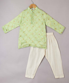 Lime Green Bandhani Kurta And Pyjama Set