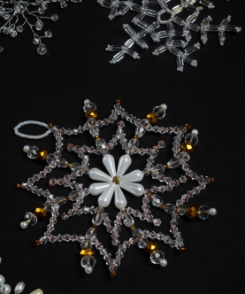 Set Of 5 Xmas Winter Snowflake Ornaments