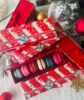 Holiday Special Macaron Soap Box (Set Of 6)