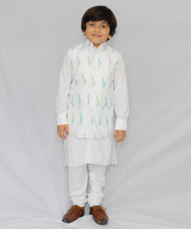Kurta Pajama Set WIth Reversible Nehru Jacket(Polka / Ferns)