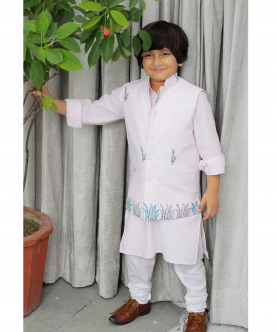 Kurta Pajama Set With Reversible Nehru Jacket(Flower-Ferns)
